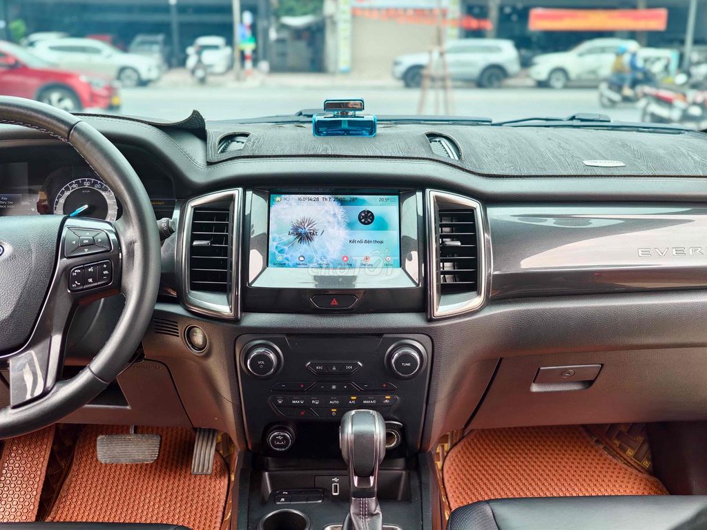 FORD EVEREST 2021 TITANIUM MÀU ĐỎ. Mua bán Ô tô tại Quận Long Biên Hà Nội được đăng bởi BON AUTO hình 12