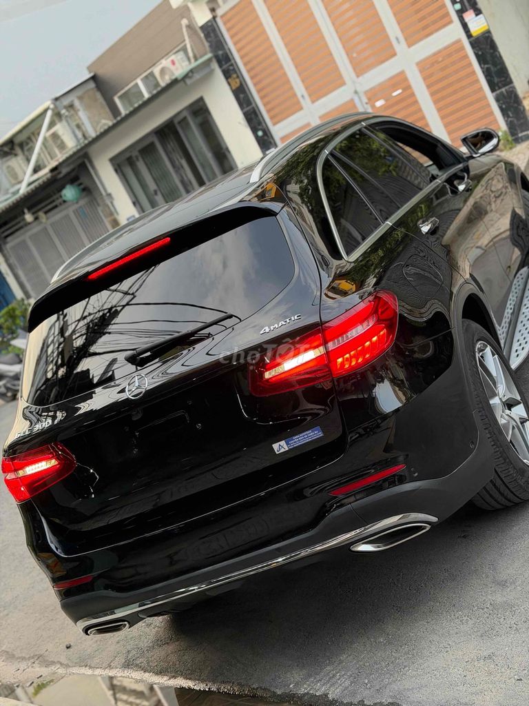 Mercedes-Benz GLC300 2019 Form mới Đen 78000 km. Mua bán Ô tô tại Quận 7 Tp Hồ Chí Minh được đăng bởi Thông Sport  hình 18