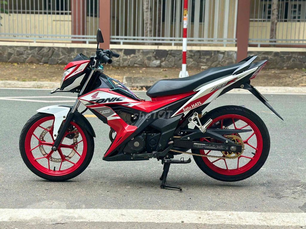 SONIC 150 – MÁY ZIN NGUYÊN BẢN, CHÍNH CHỦ BAO KÝ. Mua bán Xe máy tại Thành phố Thủ Dầu Một Bình Dương được đăng bởi Xe Máy Bình Dương hình 6