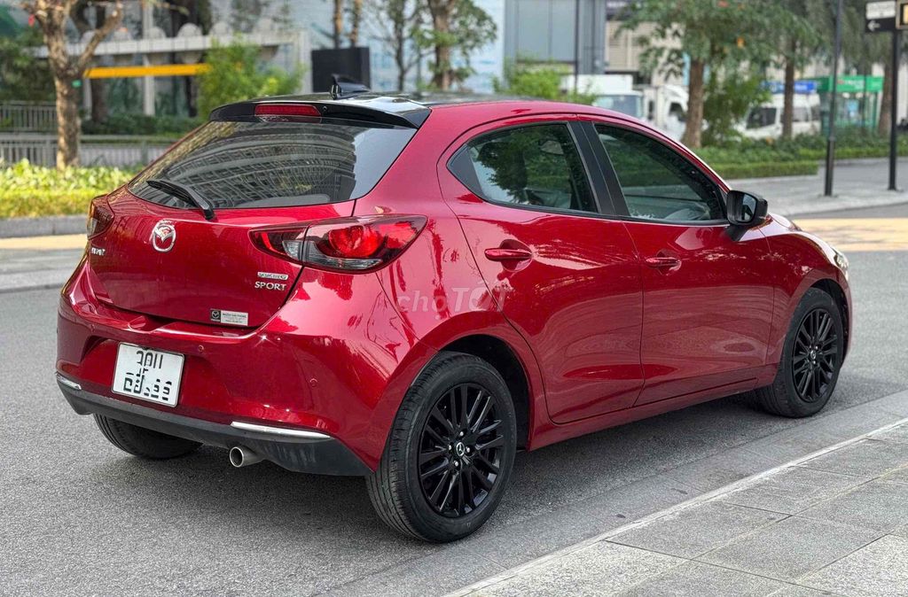 Mazda 2 Sport Luxury 2021 Đỏ 20.000 km. Mua bán Ô tô tại Quận Cầu Giấy Hà Nội được đăng bởi ngoc cuong hình 6