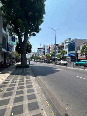 Аренда · 3 комн. · 24 м² · Quận 10, ул. Đường Ba Tháng Hai