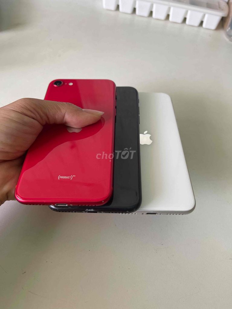 Apple iPhone SE 2020 64GB  Zin đẹp full  2 SIM. Mua bán Điện thoại tại Thành phố Buôn Ma Thuột Đắk Lắk được đăng bởi táo zin BMT hình 1