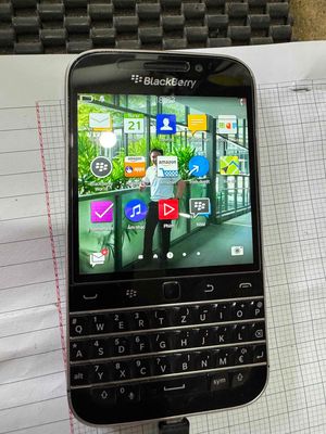 Blackberry Classic còn dùng tốt. Mua bán Điện thoại tại Quận Bình Tân Tp Hồ Chí Minh được đăng bởi Trí Nguyễn