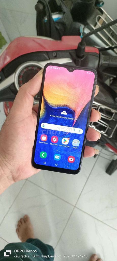 Samsung A10 32G chữa cháy xem phim