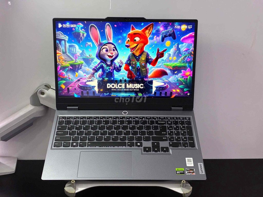Lenovo LOQ 2024 BH dài 2028 4050 12G/512. Mua bán Laptop tại Quận Gò Vấp Tp Hồ Chí Minh được đăng bởi Duy Lê hình 1