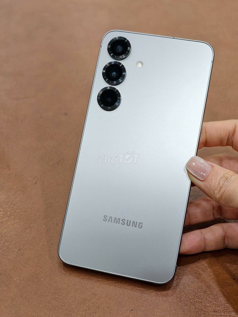Xám, Samsung Galaxy S25 5G Xám bh đến T7-26 98,5%. Mua bán Điện thoại tại Quận Đống Đa Hà Nội được đăng bởi Hn Store hình 1