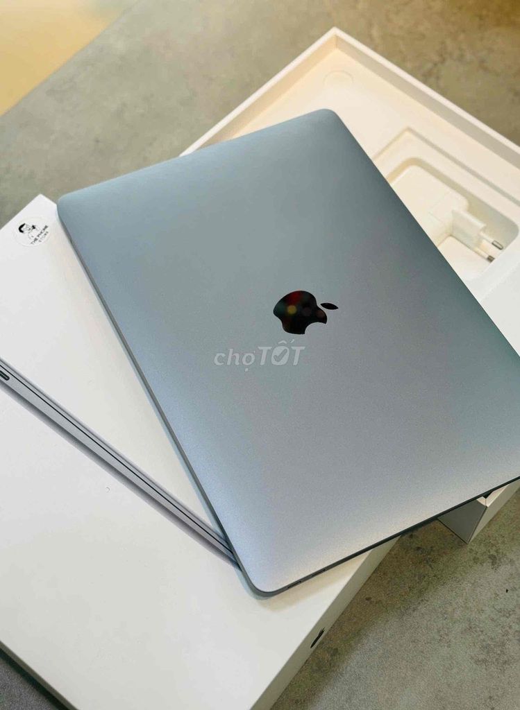 Apple MacBook Air M1 8GB/256GB Xám Like New. Mua bán Laptop tại Quận 1 Tp Hồ Chí Minh được đăng bởi Minh Quang ThePhoneStore  hình 1