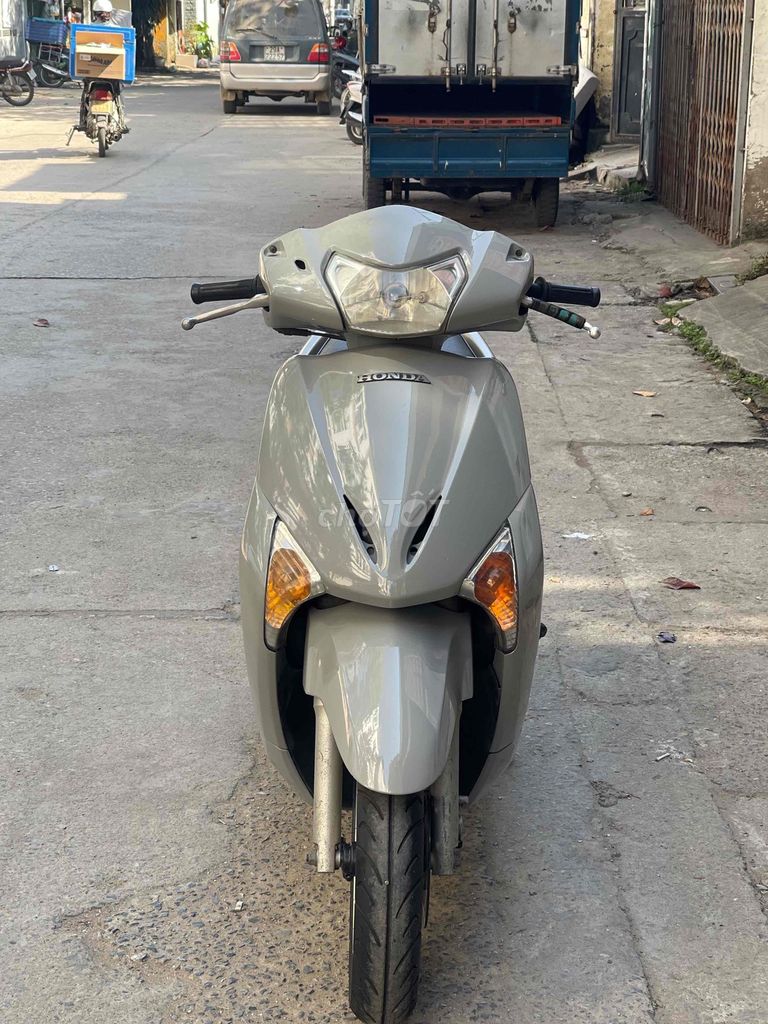 Honda Lead xe chính chủ muốn bán. Mua bán Xe máy tại Quận Nam Từ Liêm Hà Nội được đăng bởi VÂN ANH hình 6