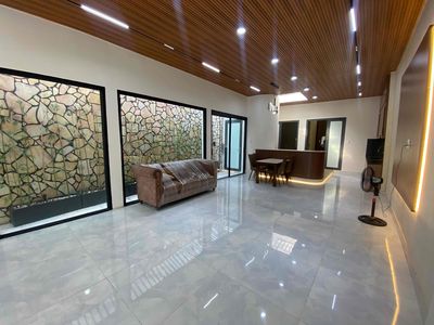 Giảm 300 củ / Tiện Kinh Doanh Spa, Thú Y, cho thuê. Mua bán văn phòng, mặt bằng kinh doanh tại Quận 12 Tp Hồ Chí Minh được đăng bởi Hoàng Sỹ