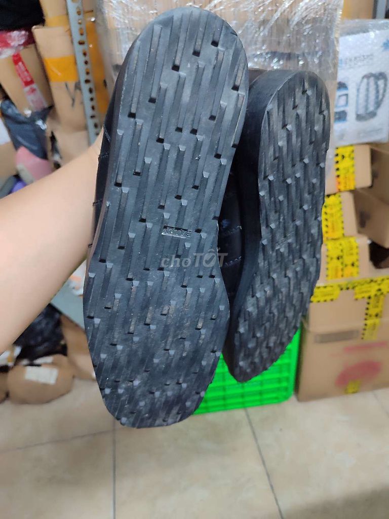 Giày tây Bally Nam Da cao cấp Đen. Mua bán Giày dép tại Quận 12 Tp Hồ Chí Minh được đăng bởi ĐỒ NHÀ DƯ BÁN LẠI hình 1