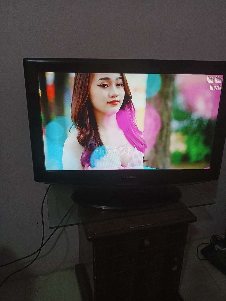 Tivi Samsung 32 inch Đen. Mua bán Tivi, Âm thanh tại Quận Long Biên Hà Nội được đăng bởi CỬA HÀNG ĐIỆN TỬ TÂN KIM PHÁT LỘC hình 1