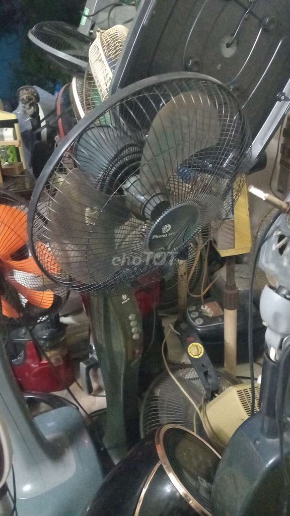 Quạt đứng Phong Lan Đen hoạt động êm ái. Mua bán Quạt tại Quận Hải An Hải Phòng được đăng bởi Tuan Tran hình 1