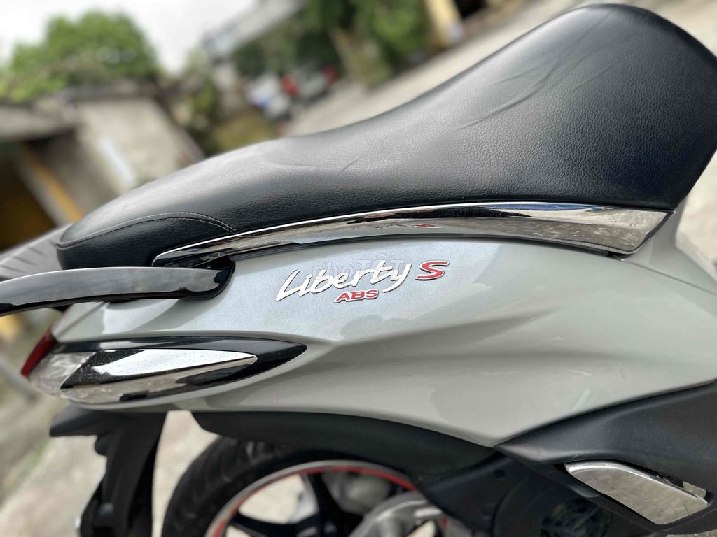 piaggio liberty iget phanh ABS chính chủ 2021. Mua bán Xe máy tại Thành phố Nam Định Nam Định được đăng bởi xe máy Trần Trung Bil 6291 hình 5