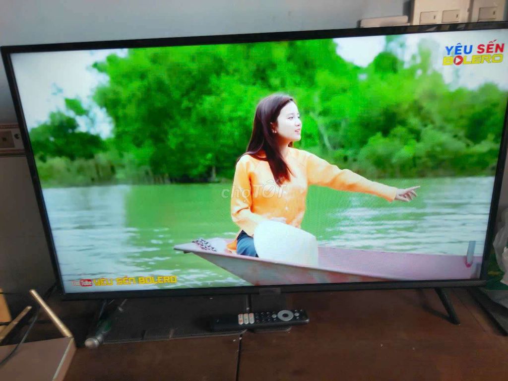 Smart tivi TCL32IN GIỌNG NÓI HÌNH ẢNH ĐẸP