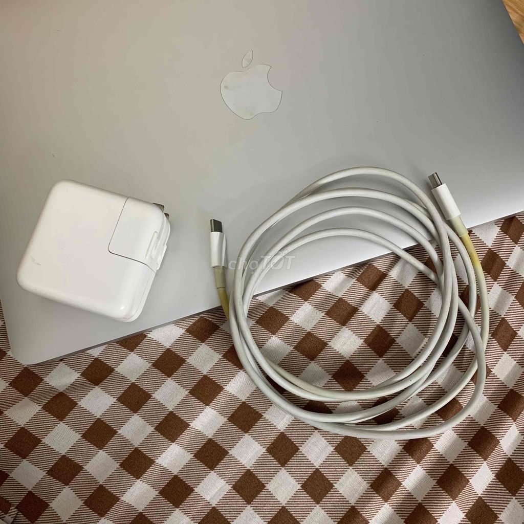 sạc cáp zin Macbook Air 30w tặng dây lightning zin