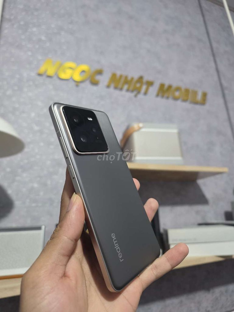 Realme GT 7Pro 12/256GB Nguyên Zin 8Elite Pin6500. Mua bán Điện thoại tại Thành phố Buôn Ma Thuột Đắk Lắk được đăng bởi Nguyễn Ngọc Nhật hình 1