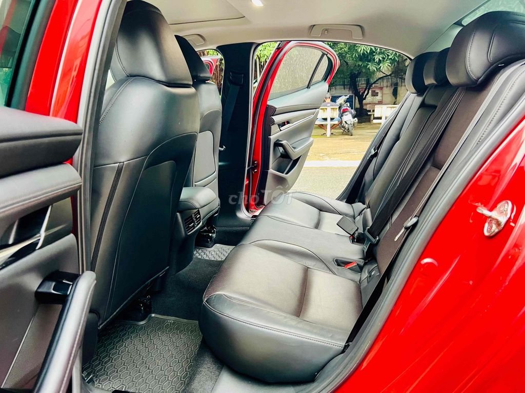 Mazda 3 2022 1.5L Premium - 45000 km. Mua bán Ô tô tại Quận 12 Tp Hồ Chí Minh được đăng bởi MR Duy hình 11