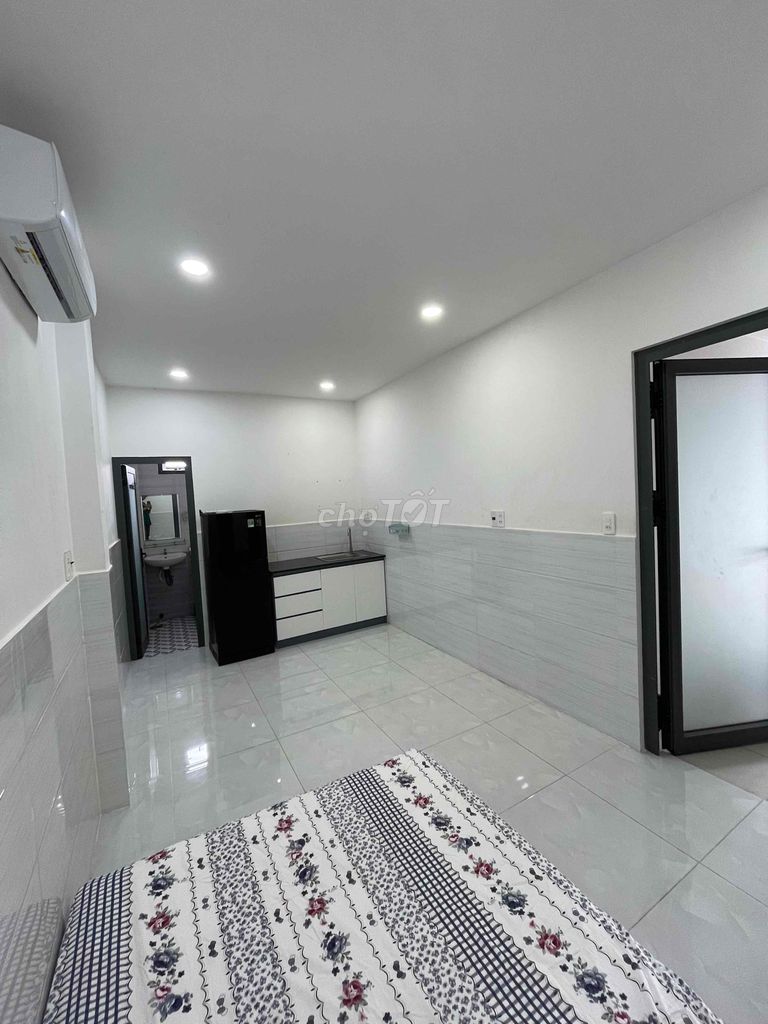 phòng trọ 20m2 Lê Văn Duyệt đầy đủ nội thất