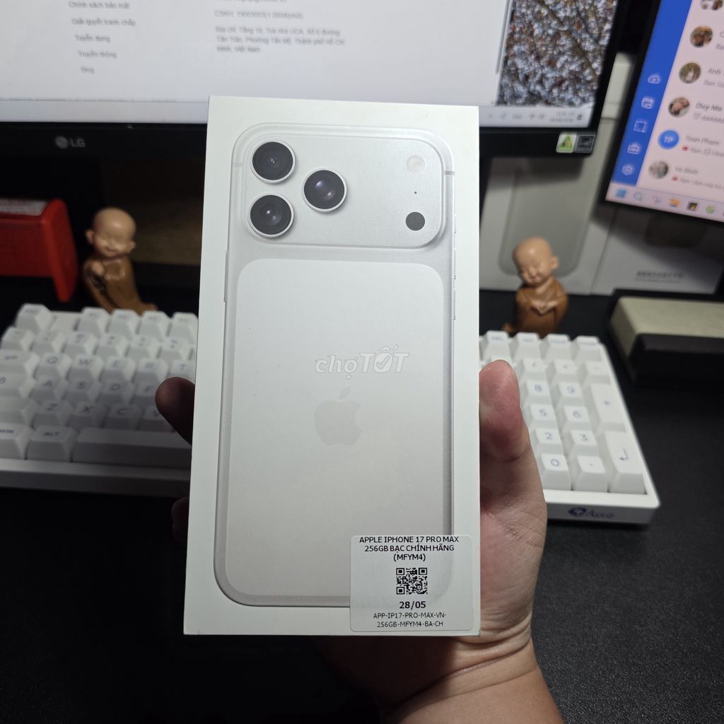 AppleVN iPhone 17 Pro Max 256GB Trắng bh 12th ZP/A. Mua bán Điện thoại tại Quận Tân Phú Tp Hồ Chí Minh được đăng bởi Phạm Đình Duy hình 1