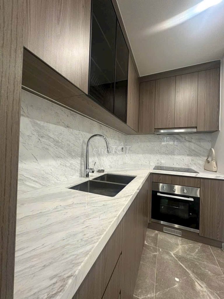 Продается квартира Lumiere площадью 73,5 м² - 3 спальни - полностью меблирована - 5,7 миллиарда долларов
