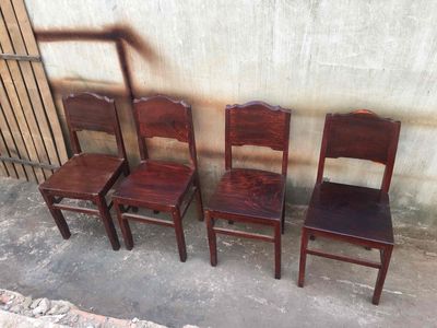 4 ghế xưa gỗ tốt