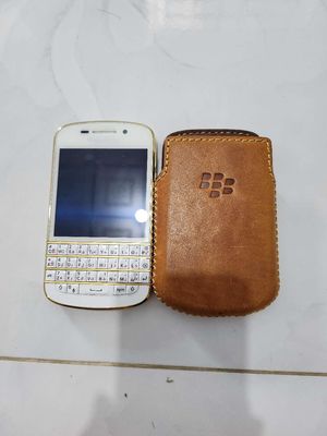 Blackberry Mới Màu Vàng - Dung Lượng Nhỏ. Mua bán Điện thoại tại Huyện Châu Thành Bến Tre được đăng bởi ĐINH HỮU NGHĨA