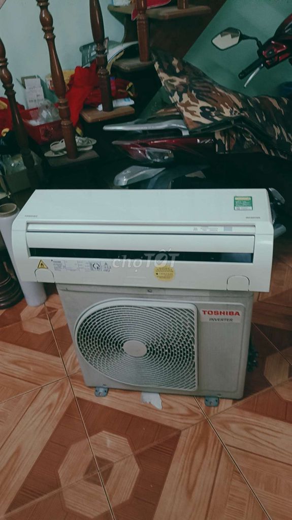 Máy lạnh Toshiba inverter 1hp zin đẹp