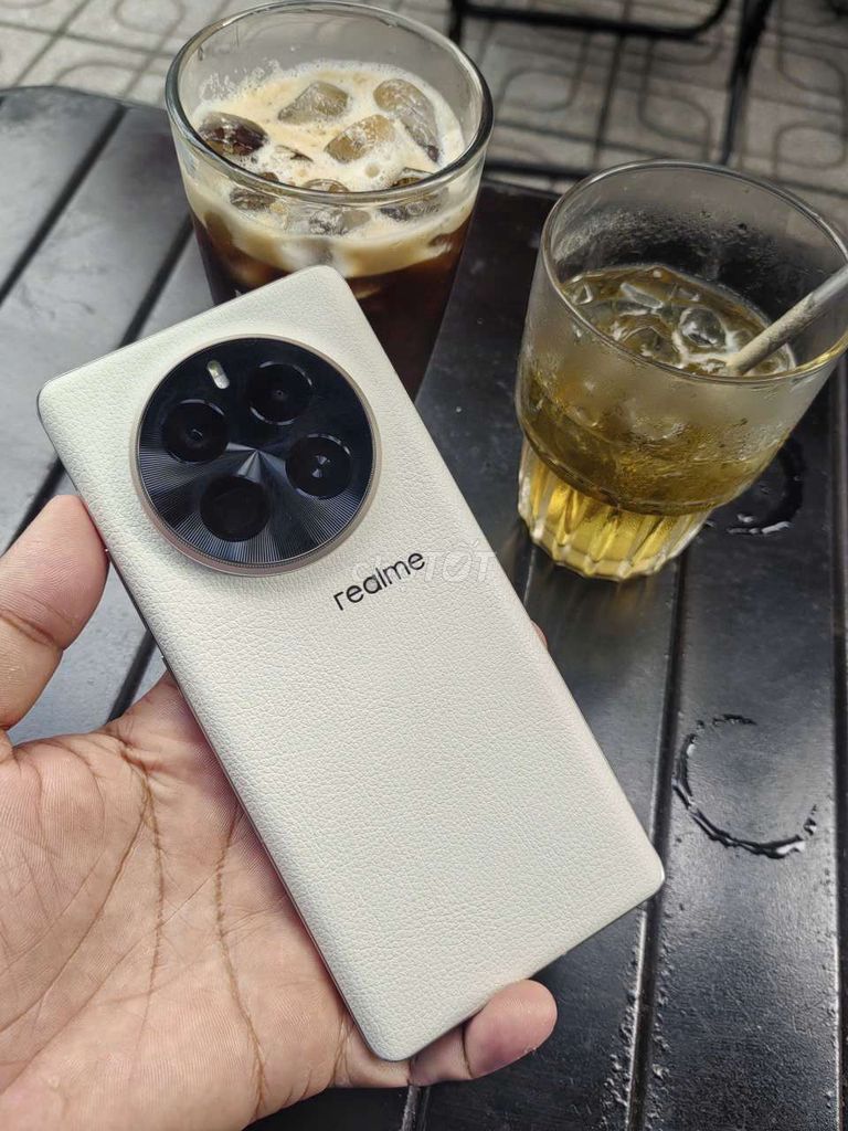 Realme GT5 Pro Snapdragon 8 Gen 3 12GB/256GB . Mua bán Điện thoại tại Huyện Hóc Môn Tp Hồ Chí Minh được đăng bởi Phong  hình 1