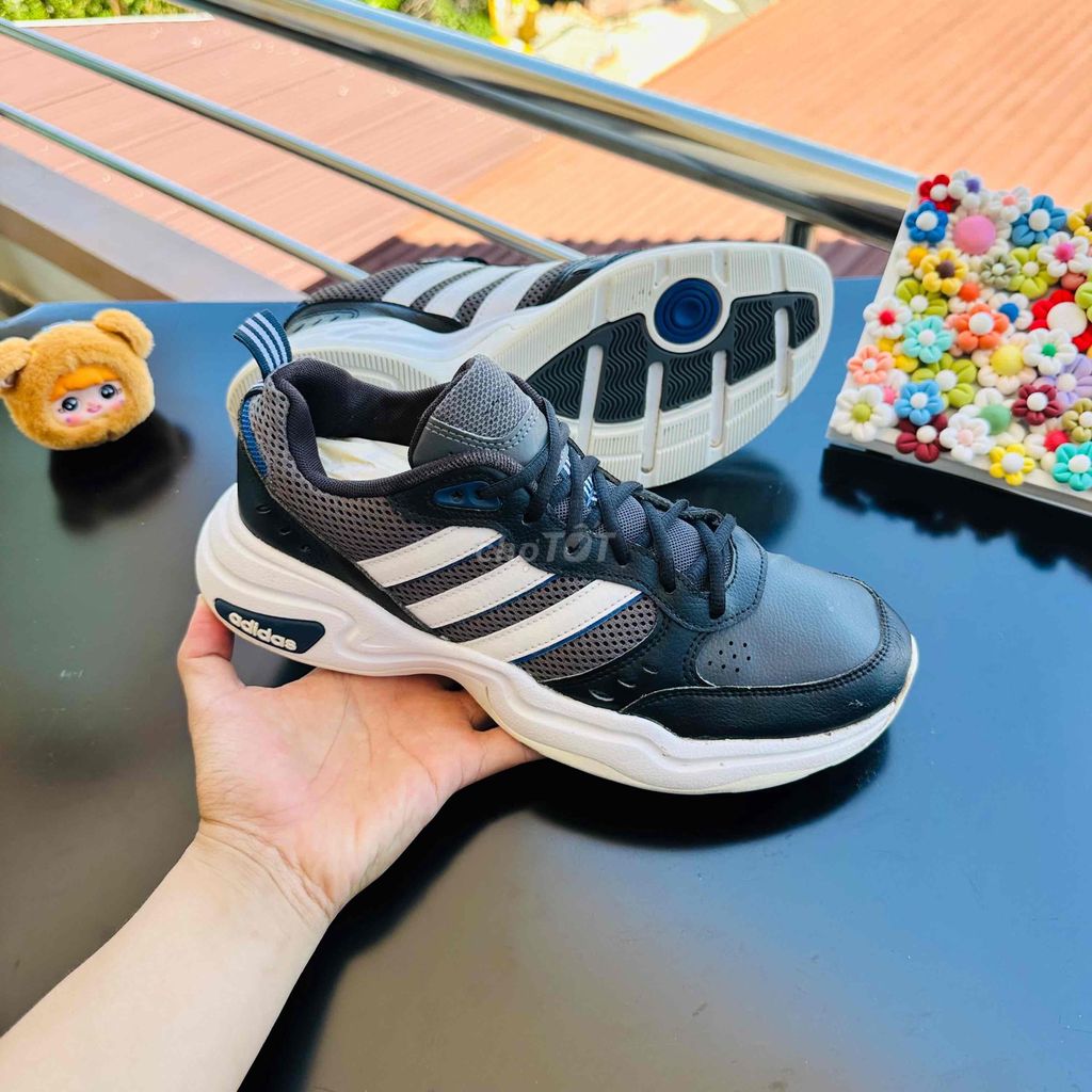 [CHÍNH HÃNG] Adidas Strutter, mua mới 4tr, mới 99%