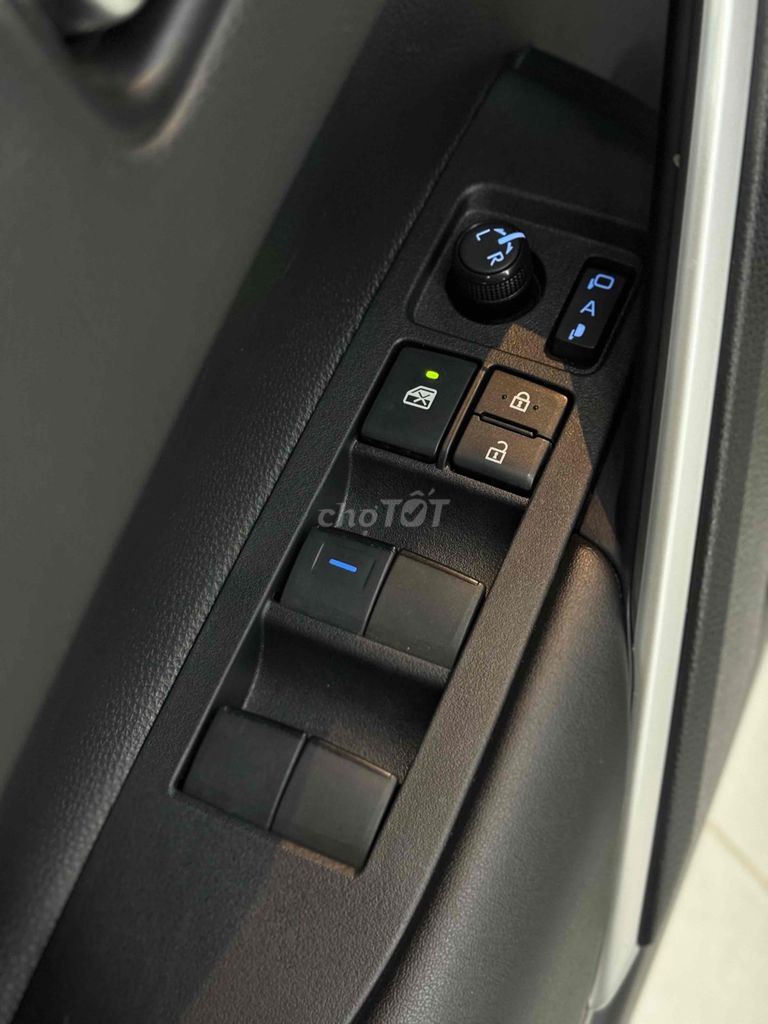 Toyota Corolla Cross 1.8G 2023-18.000km|Siêu lướt. Mua bán Ô tô tại Thành phố Đà Lạt Lâm Đồng được đăng bởi ĐỒNG MOTOR 2  cá nhân hình 5