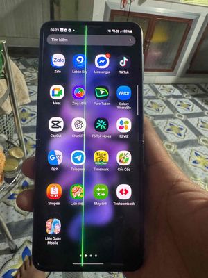 Samsung Z Flip 3 vẫn sử dụng tốt. Mua bán Điện thoại tại Huyện Cái Nước Cà Mau được đăng bởi Trần Sơn