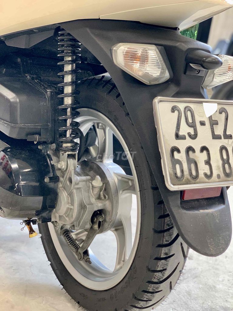 Yamaha Janus 125 2020 trắng sữa siêu đẹp chính chủ. Mua bán Xe máy tại Thành phố Thủ Đức Tp Hồ Chí Minh được đăng bởi Khương Phan hình 9