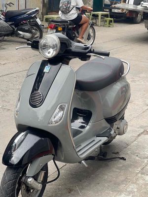 PIAGGIO VESPA 125cc xe đẹp máy chất như mới. Mua bán Xe máy tại Quận Nam Từ Liêm Hà Nội được đăng bởi Cường nguyễn
