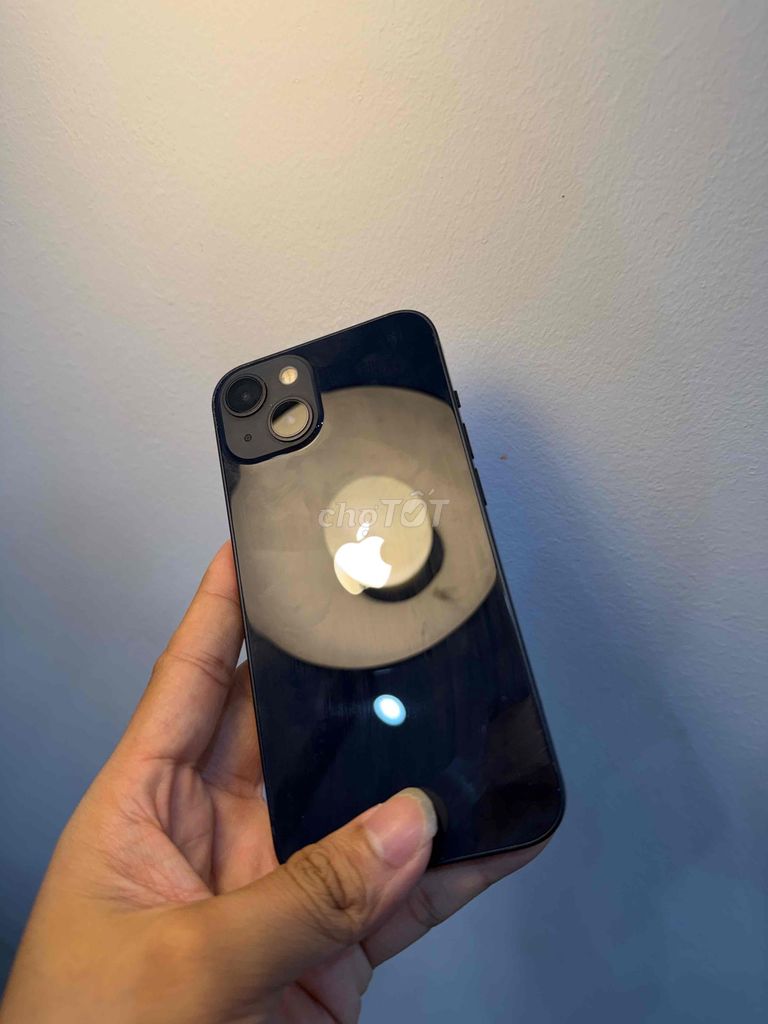 Apple iPhone 13 128GB Đen zin full VNA. Mua bán Điện thoại tại Quận Đống Đa Hà Nội được đăng bởi Ng Hoang Anh hình 1