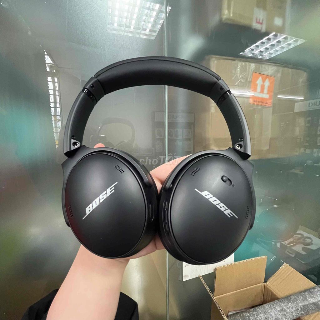 Tai nghe chụp tai Bose Đen. Mua bán Tivi, Âm thanh tại Quận Hải Châu Đà Nẵng được đăng bởi AMZ Tech hình 1