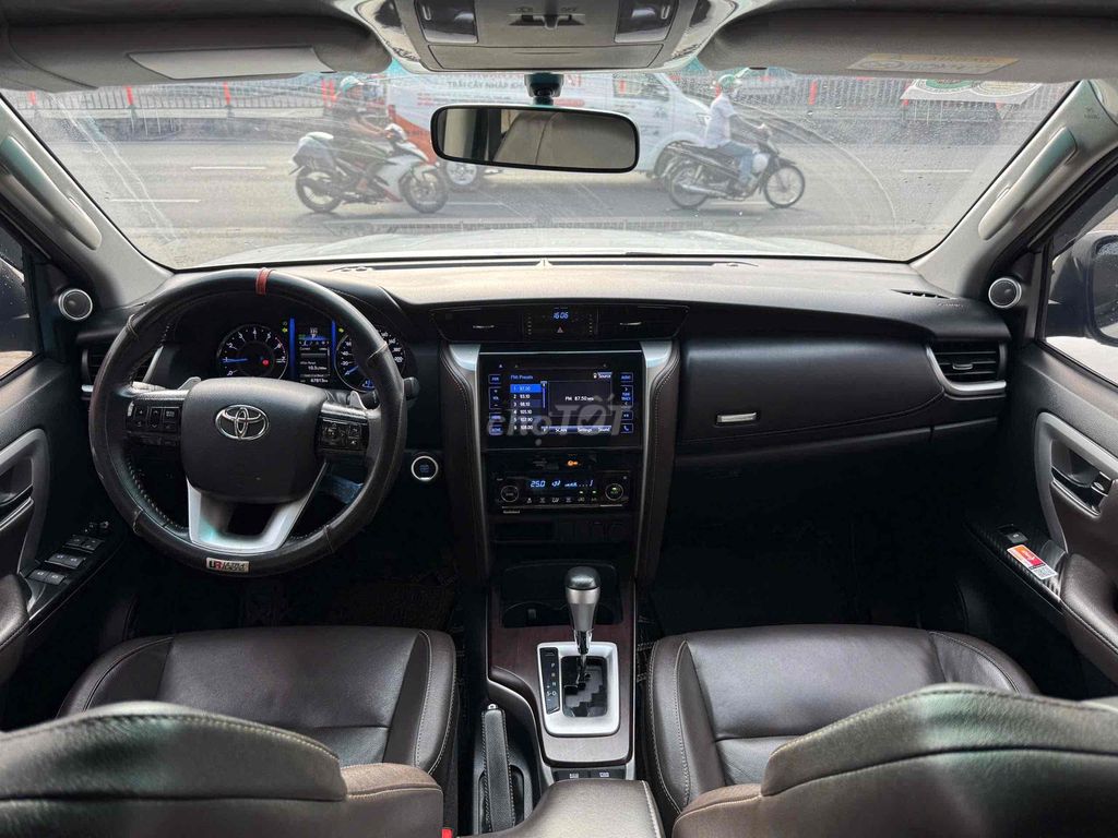 Toyota Fortuner 2018 2.7V 4x2 AT - 68000km một chủ. Mua bán Ô tô tại Thành phố Thủ Đức Tp Hồ Chí Minh được đăng bởi FASTCARS THÁI Ô TÔ CŨ  hình 14