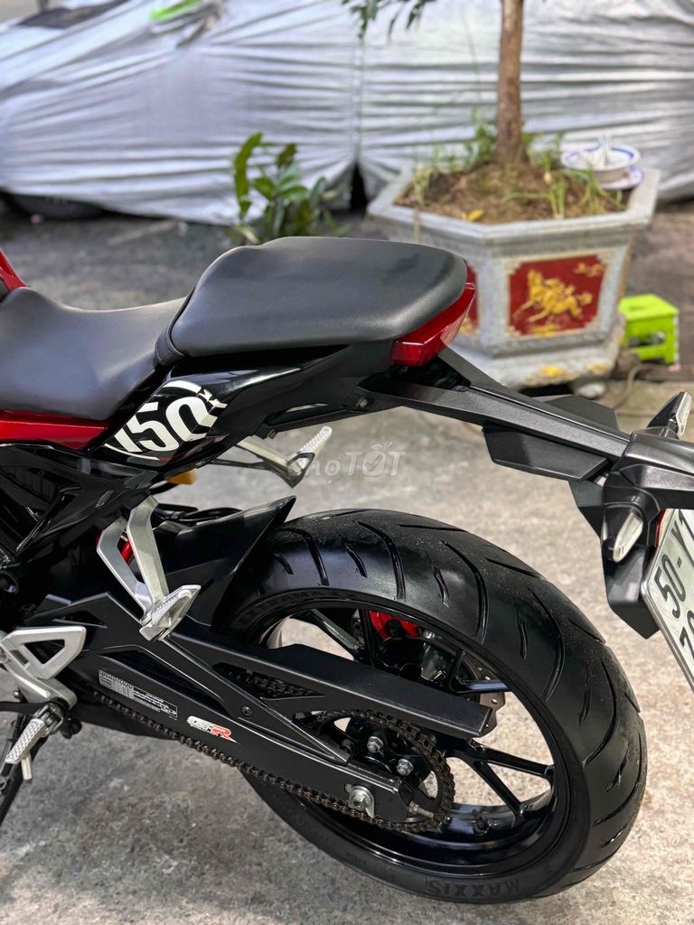 Cần bán Honda CB150R 2019 Abs Biển SG 9 chủ. Mua bán Xe máy tại Quận Bình Tân Tp Hồ Chí Minh được đăng bởi Việt Motor Bình Tân hình 7
