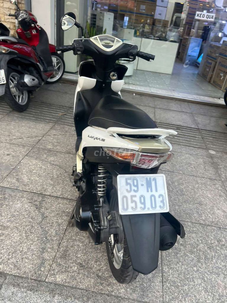 Yamaha Luvias 2012 mới 90% biển số thành phố. Mua bán Xe máy tại Quận Tân Phú Tp Hồ Chí Minh được đăng bởi Tuanduy hình 5