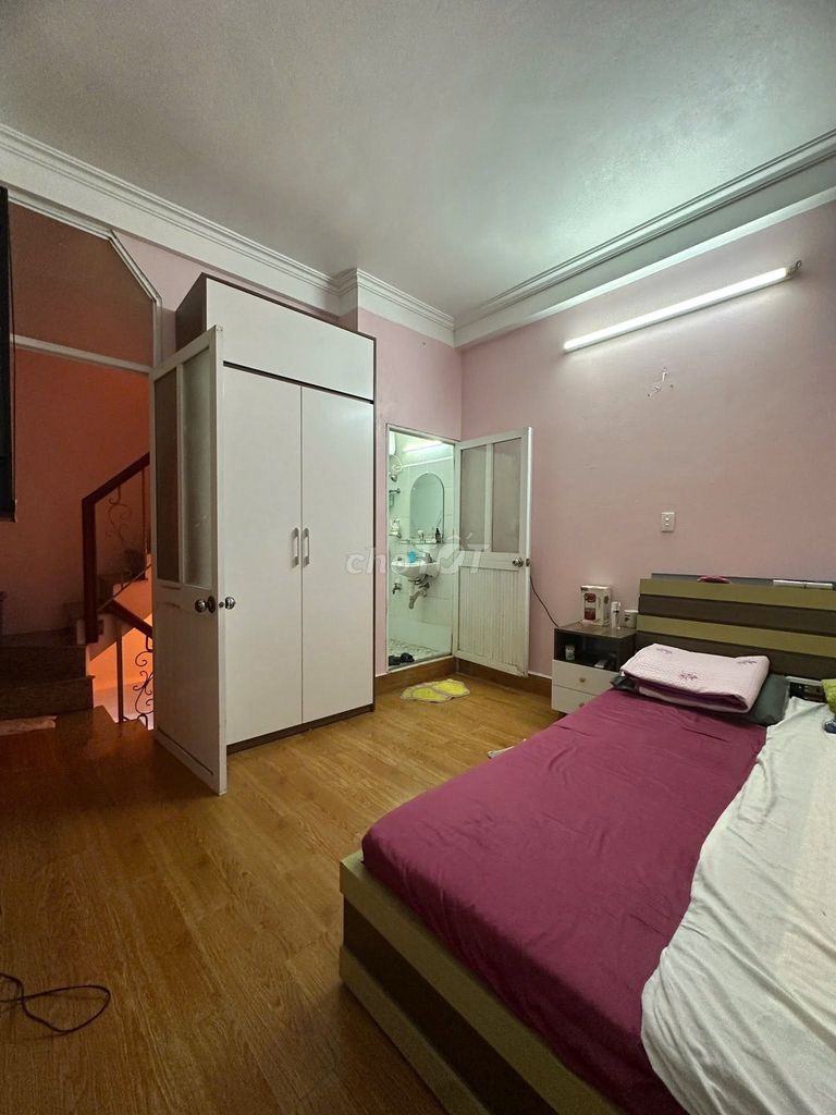 Аренда дома в Старом квартале, Фунг Хунг, Хоан Кием, 30м² x 3 этажа