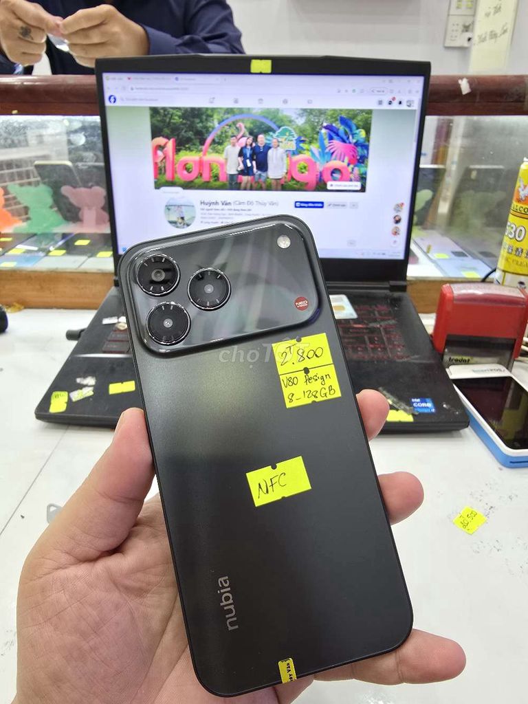 Nubia V80 Design 128GB Đen. Mua bán Điện thoại tại Thành phố Long Xuyên An Giang được đăng bởi Facebook Cầm Đồ Thúy Vân hình 1