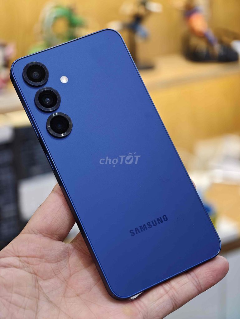 Samsung S25 Quốc Tế Mỹ 128GB Xanh 97%. Mua bán Điện thoại tại Quận 10 Tp Hồ Chí Minh được đăng bởi Khánh Trần hình 1