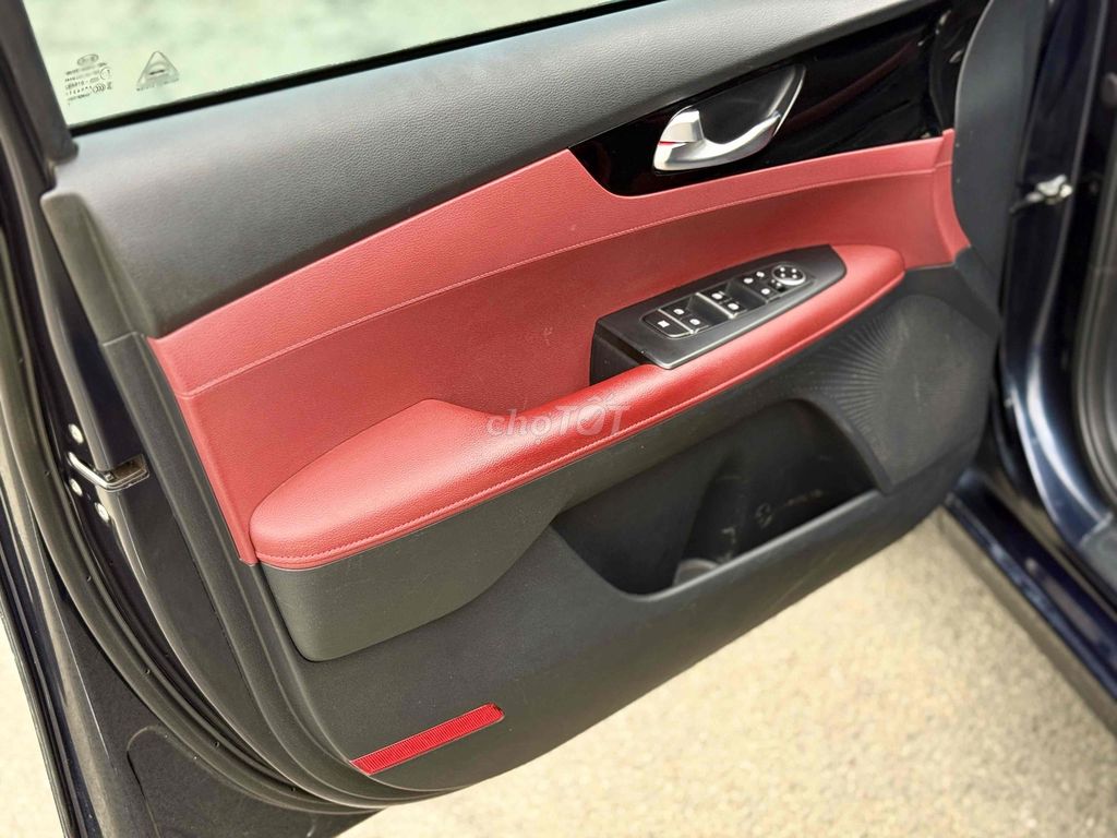 Kia Cerato 2021 2.0 AT PREMIUM - 57000 km. Mua bán Ô tô tại Quận Tân Phú Tp Hồ Chí Minh được đăng bởi Lê Băng Vinh hình 15