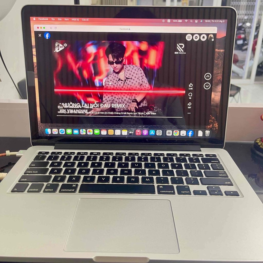Mackbook Pro. Mua bán Laptop tại Thành phố Vĩnh Long Vĩnh Long được đăng bởi Cảnh hình 1