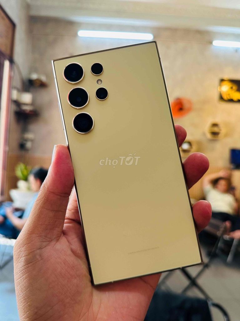 Samsung Galaxy S24 Ultra 512GB Vàng. Mua bán Điện thoại tại Quận Tân Phú Tp Hồ Chí Minh được đăng bởi Cellphone Car hình 1