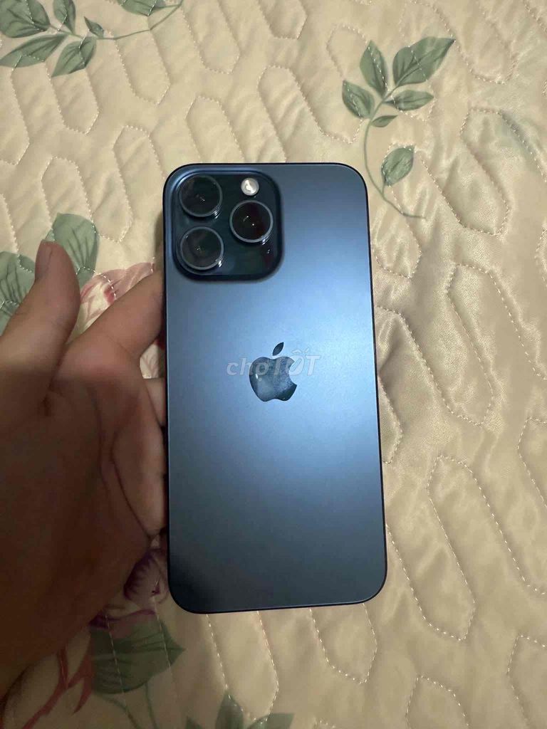 Apple iPhone 15 Pro Max 256GB Xanh Mỹ 99%. Mua bán Điện thoại tại Thành phố Buôn Ma Thuột Đắk Lắk được đăng bởi phong hoang hình 1