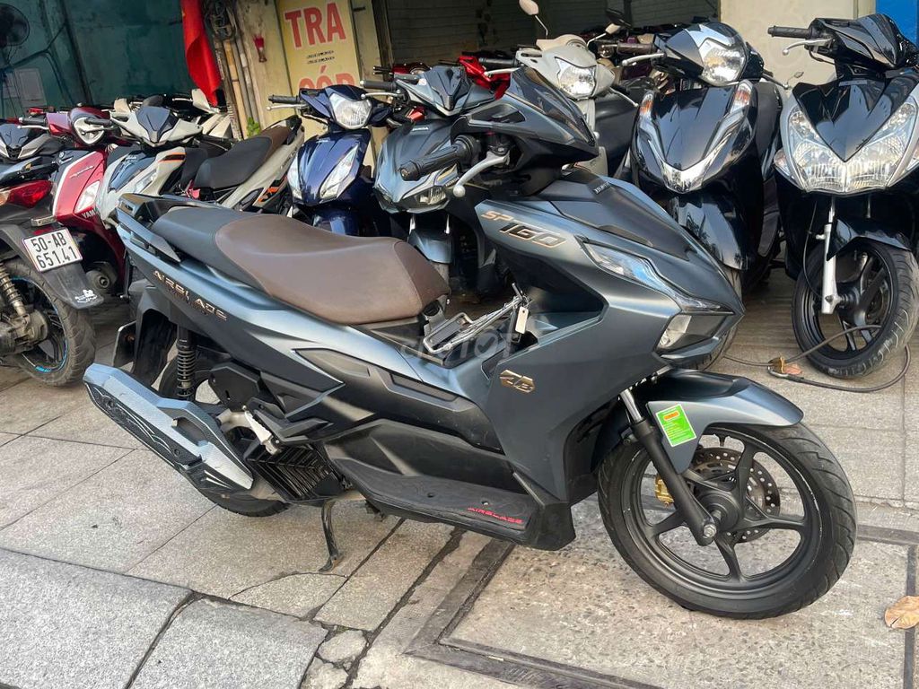 Honda air blade 160 ABS 2023 mới 90% Bstp chính ch. Mua bán Xe máy tại Quận Tân Phú Tp Hồ Chí Minh được đăng bởi Tuanduy hình 2