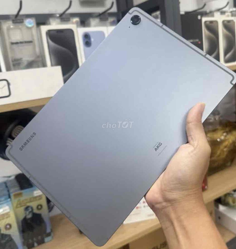 Samsung Tab S9 FE 5G 6/128G màn zin đẹp chính hãng. Mua bán Máy tính bảng tại Quận 8 Tp Hồ Chí Minh được đăng bởi Trần Tâm hình 1
