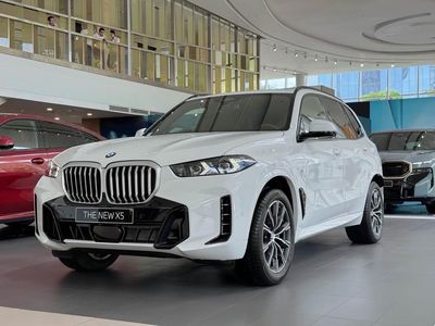 BMW X5xDrive40i M Sport ưu đãi hấp dẫn giao ngay. Mua bán Ô tô tại Quận 7 Tp Hồ Chí Minh được đăng bởi Võ Duy Nhật