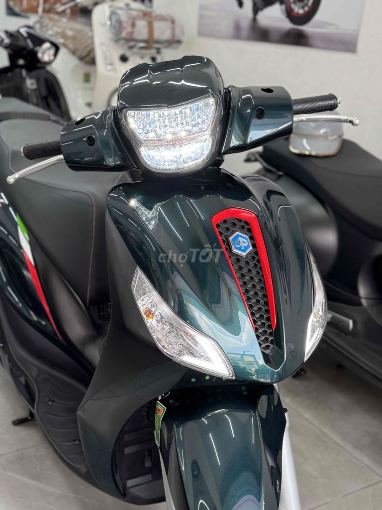 MedlyeS 150cc ABS .chính chủ hcm. Mua bán Xe máy tại Quận Phú Nhuận Tp Hồ Chí Minh được đăng bởi  vespa Nam Phương hcm  hình 5