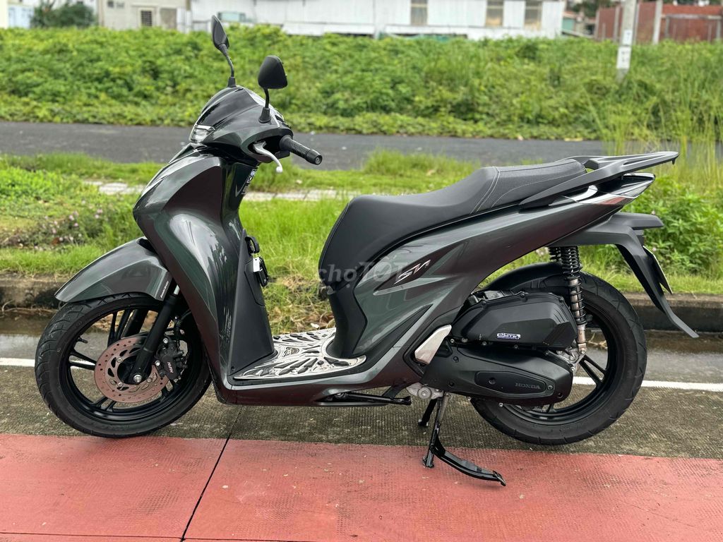 SH 125 mẫu mới đèn lép màu xám 43E1-587.69